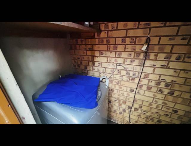 4 BEDROOM HOUSE FOR SALE IN GLENVISTA